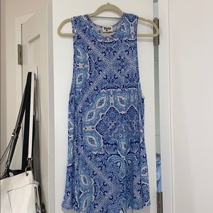 show me your MuMu blue patter dress